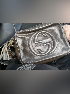 Authentic Gucci Soho WITH COA Brown Leather Crossbody Bag with Embossed Logo